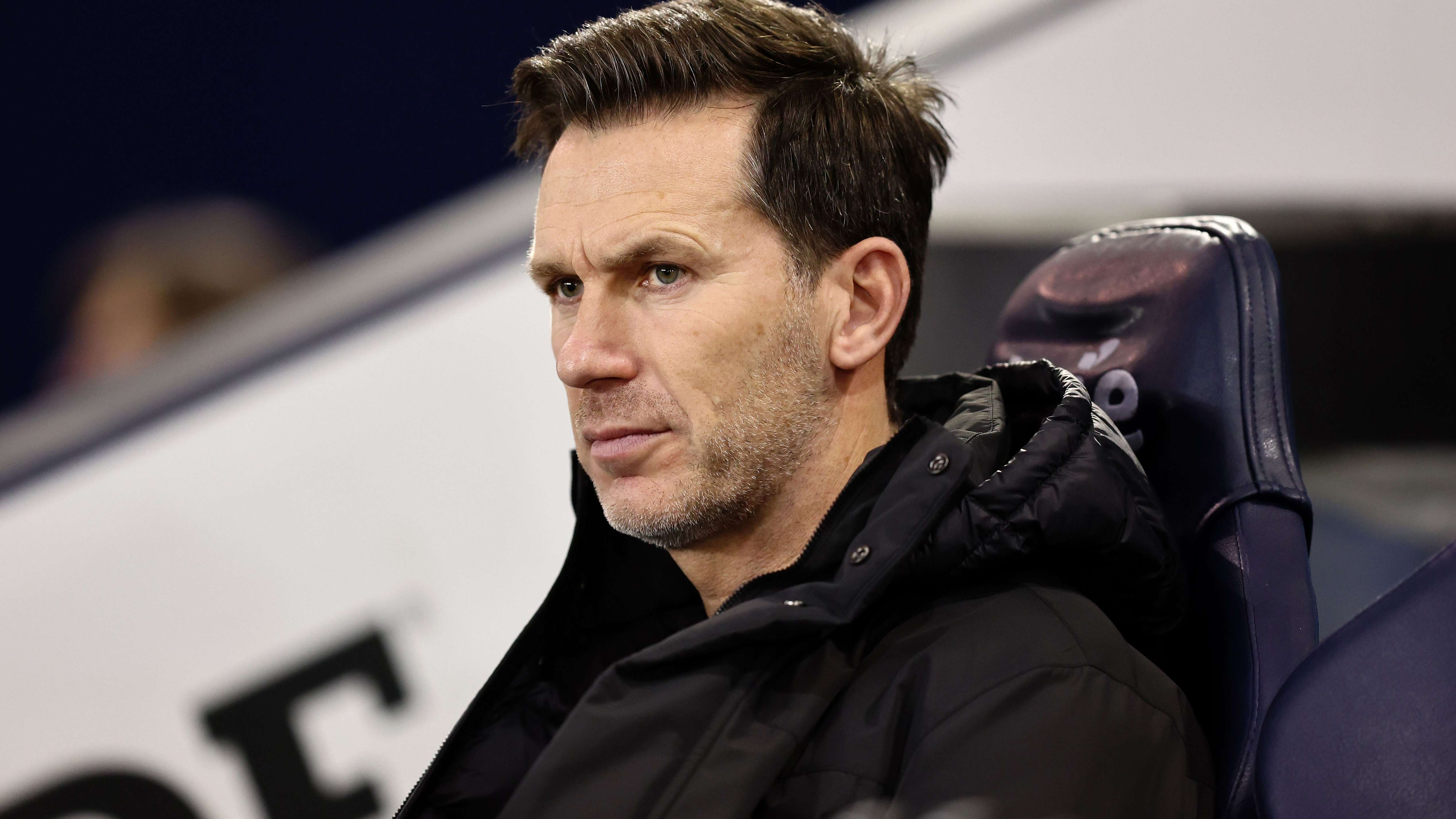 他愿意与每 他愿意与每